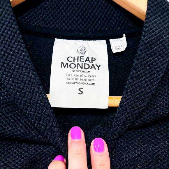 CHEAP MONDAY Black quilted dress - Picture 7 of 8